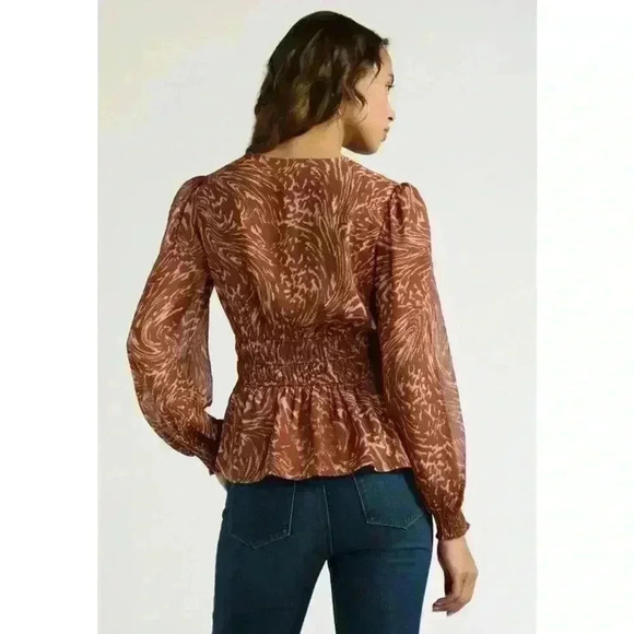 Sofia Jeans Women's Ruched Waist Top, Long Sleeves, Size Small - Picture 2 of 7